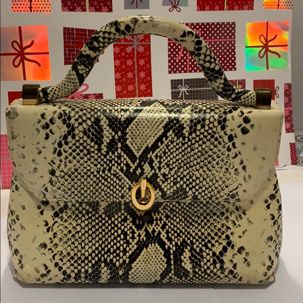 VINTAGE ITEM SAKS Fifth Avenue  Snake Skin Purse - Picture 2 of 8